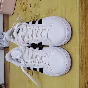 Womens Adidas Sneakers